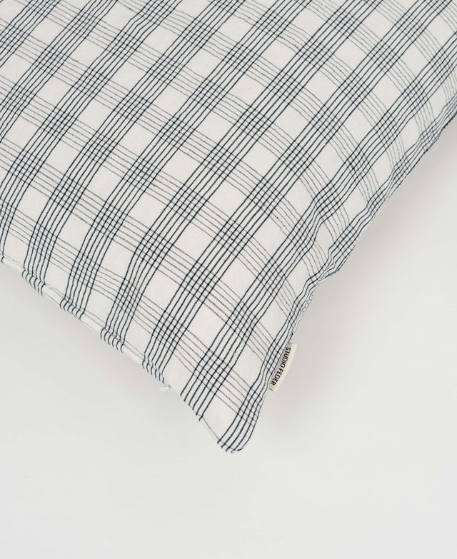 Studio Feder - kussen "Creme Grid"